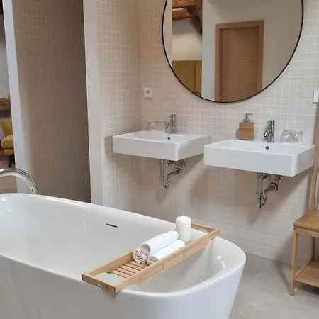 Manor Boutique Szálloda